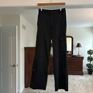 ZARA Black Wide-Leg Cargo Pants – Size US 6 / EUR 38